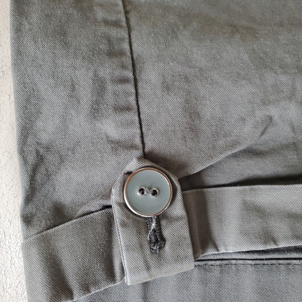 Shorts - Picture 5 of 5